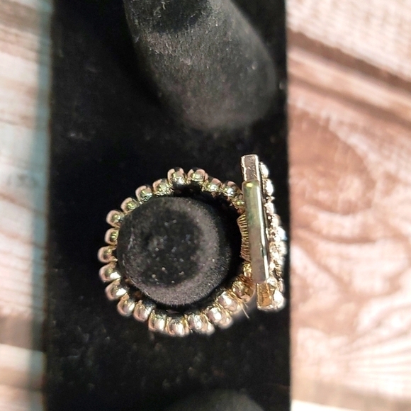 Zebra Print with faux diamonds matching set ring and pendant beautiful 💎 - Picture 7 of 11